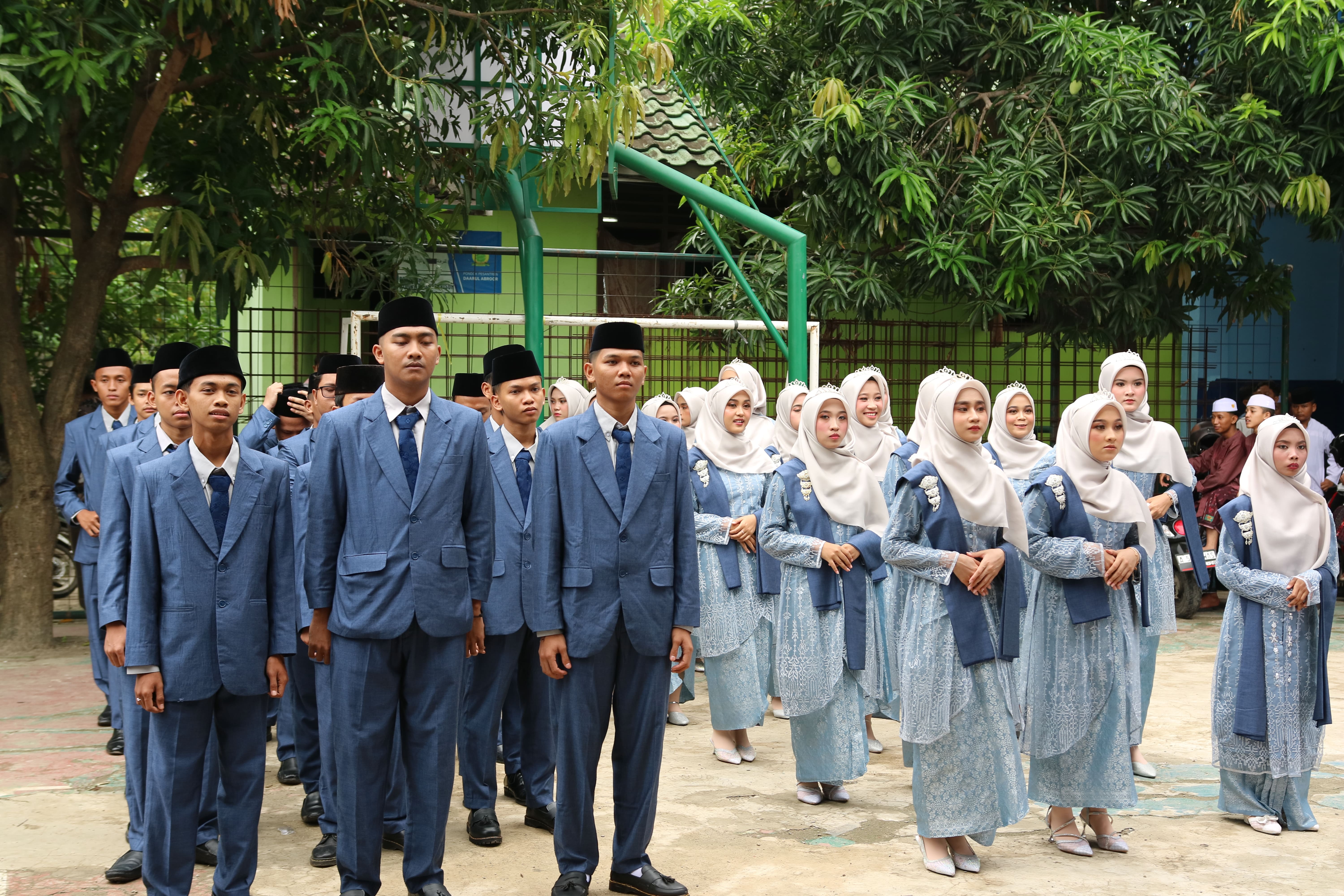 Dokumentasi Wisuda Angkatan 2