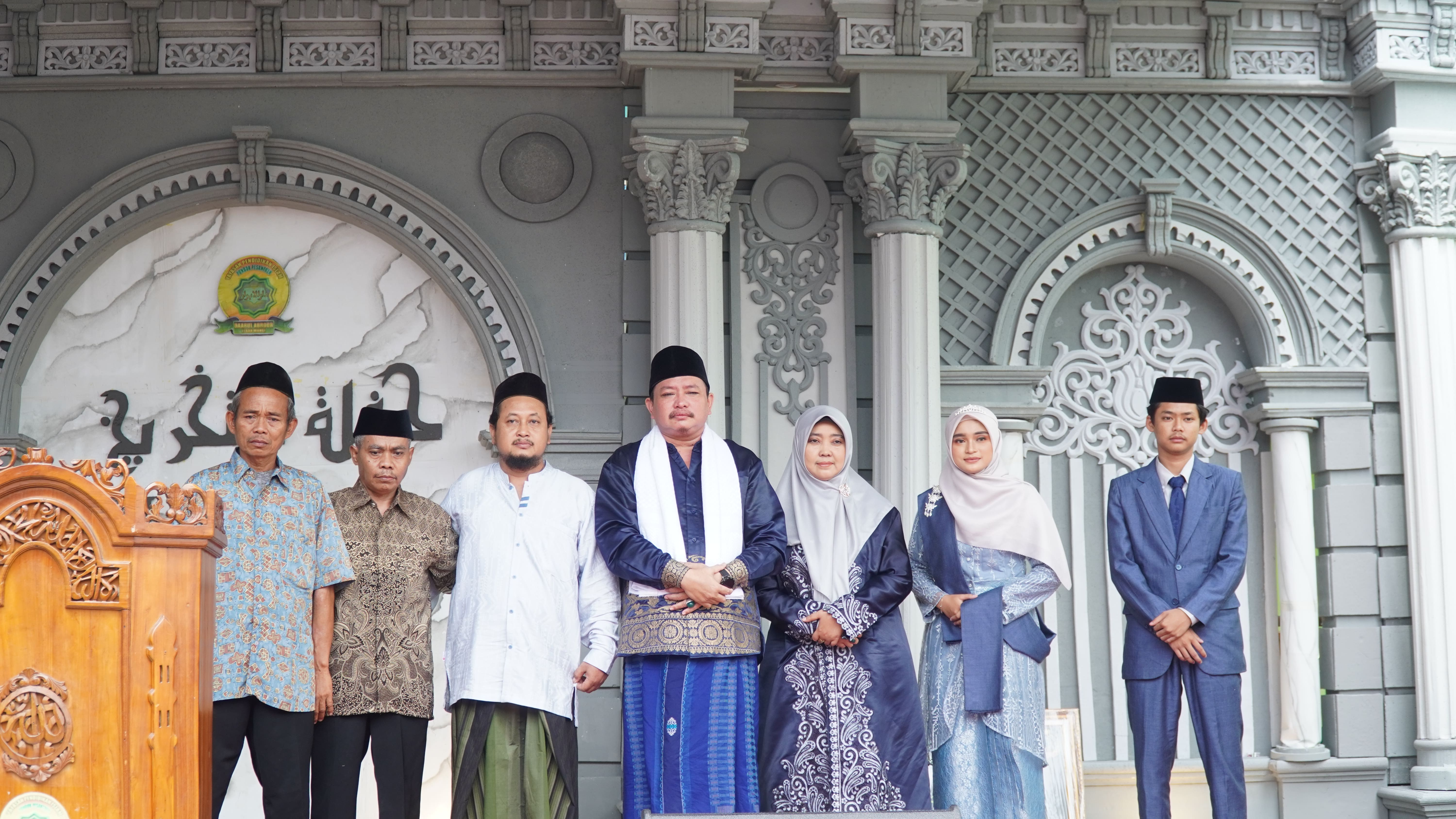 Dokumentasi Wisuda Angkatan 2