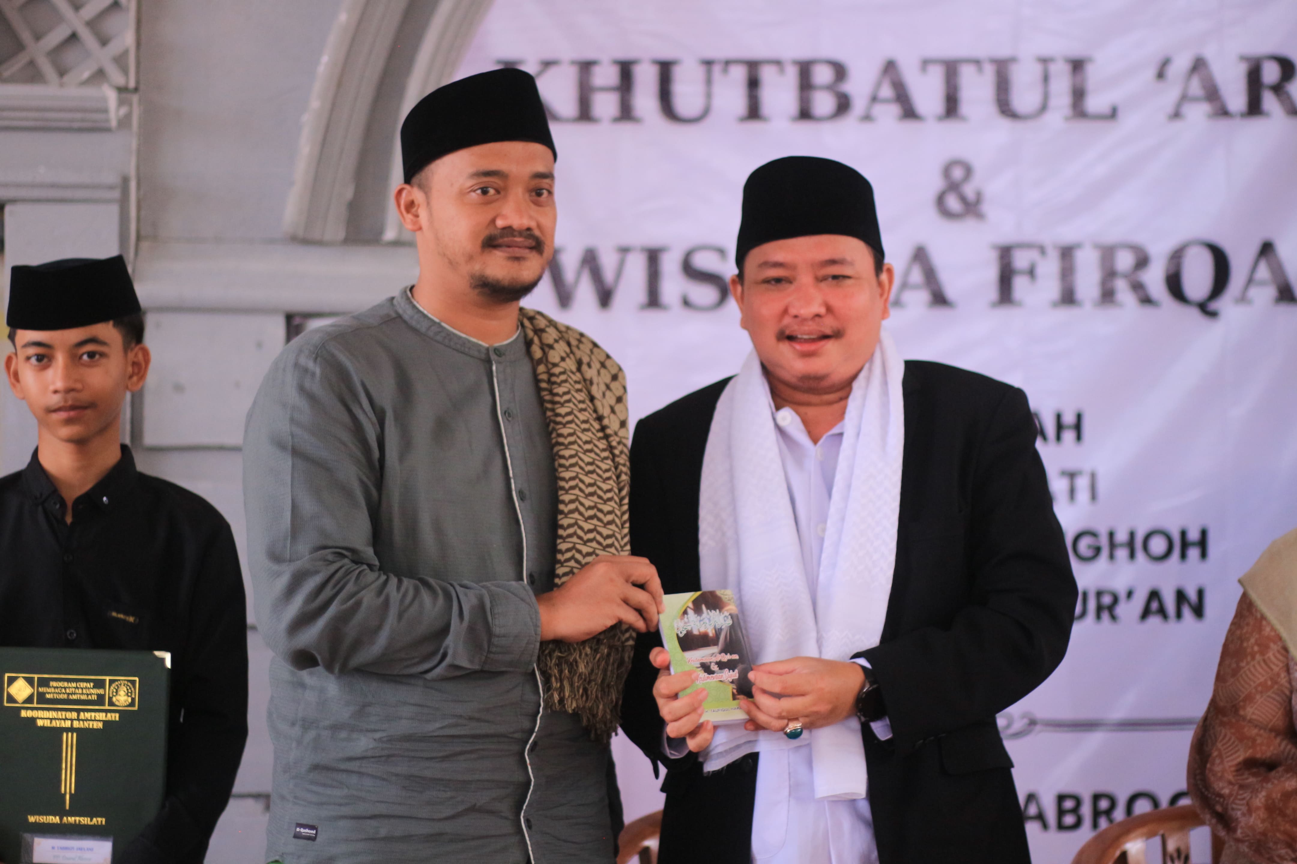 Dokumentasi Wisuda Firqah